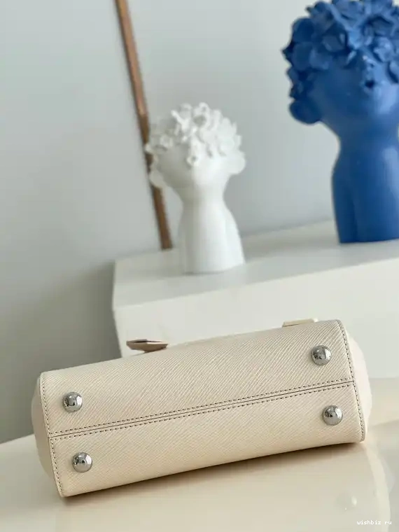 WIS BB LOUIS VUITTON CHANELUNY 0628